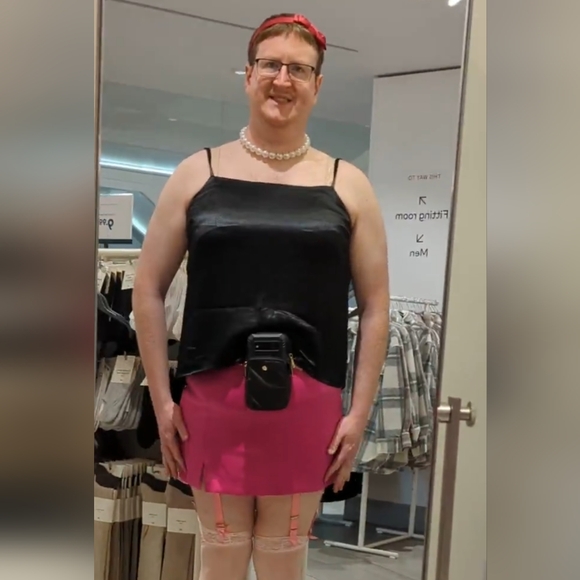 Meet your Posher, David - Picture 3 of 3